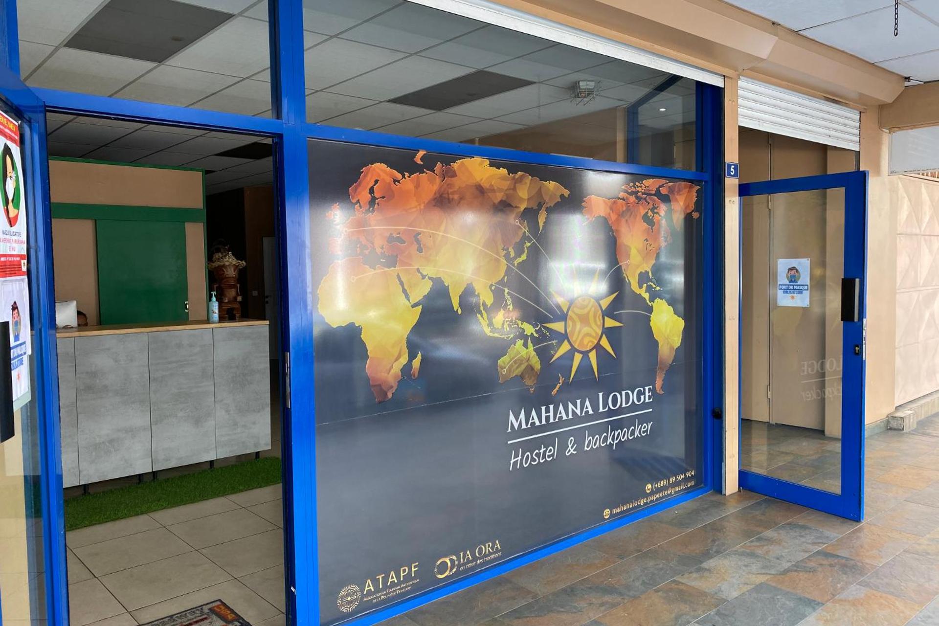 Mahana Lodge Hostel & Backpacker